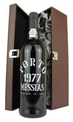 Colheita Port, Douro Includes Free Dark Mocha Gift Box Special Offer | Was £139 | Now £99