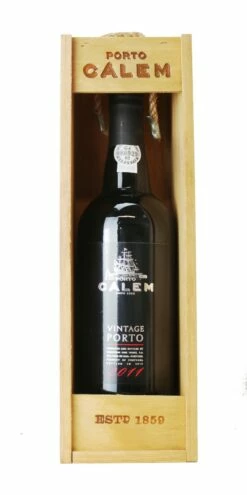 Vintage Port Single Bottle In Individual Presentation Box As Illustrated 3 Vintage Port Single Bottle In Individual Presentation Box As Illustrated -Vintage Wine And Port Sales Store large5FAdditionalProductImage5F58142D20112DCalem2DVintae2DPort2Ejpg2E02Ejpg
